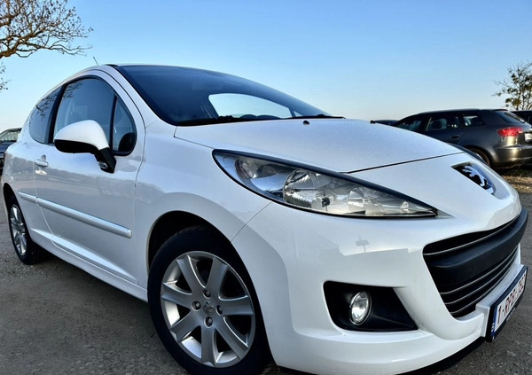 Peugeot 207 cena 12900 przebieg: 214000, rok produkcji 2010 z Biecz małe 466